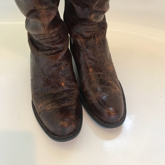 Crocodile embossed boots - Picture 5 of 5